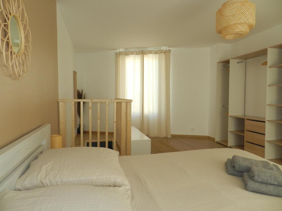 Le Duplex By Goodbnb - Proche Gare - 15Min Futuroscope Поатие Екстериор снимка